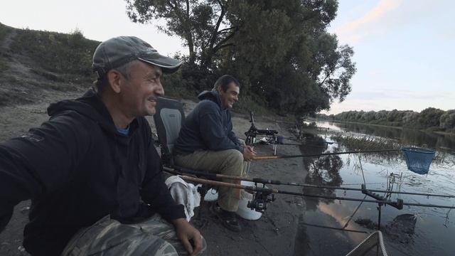 Ловим ночью⎮Берендеев прогон⎮прикормка на леща смотреть онлайн