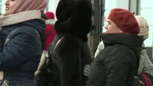 В День рождения Золотого кольца ярославцы станцевали кадриль смотреть онлайн