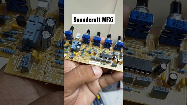 Soundcraft MFXi смотреть онлайн