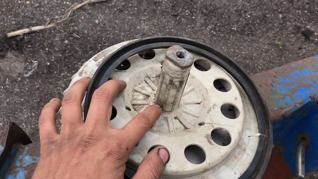 Почему сеялка ствт 8-12 ТОДАК плохо сеет мелкую семечку??? смотреть онлайн