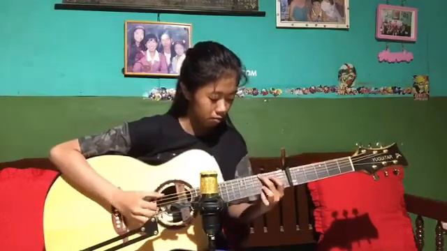 Maroon 5- Memories with Lyrics (Fingerstyle Guitar Cover) смотреть онлайн