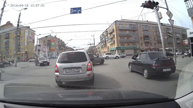 АвтоХам в Кургане на 2112 г/н Х019ЕС45 смотреть онлайн