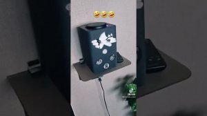 Алиса, Шваброид, Сири, и Маруся