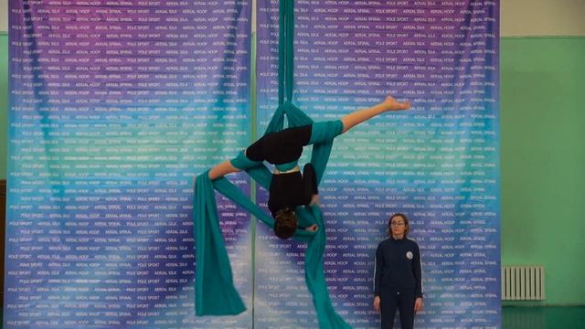 Керимова Виктория полотно смотреть онлайн