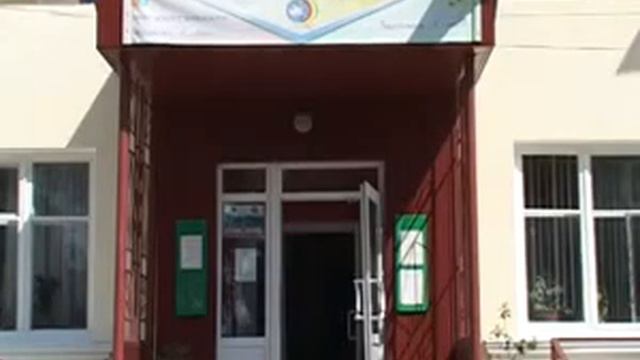 Бабушки переселились в палатки смотреть онлайн