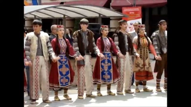 Греческий танец, курдский танец, день национальных меньшинств в Армении, 28 April 2012 смотреть онлайн