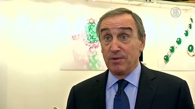 Christie's продал зелёный бриллиант за рекордную цену (новости)