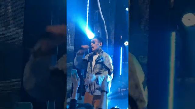 MATRANG  - Замыкать