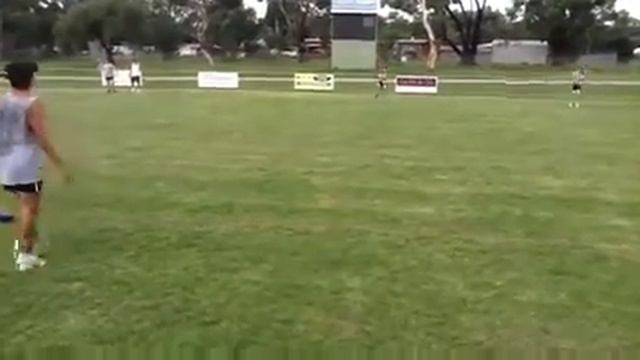 Kicking - low trajectory - fast feet смотреть онлайн