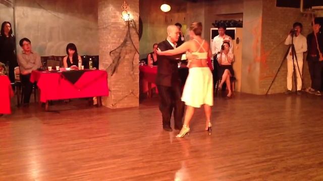 Pandora y Aris : Halloween Tango Party 2@Milonga del CORAZON 31.Oct.2013. Seoul, Korea смотреть онлайн