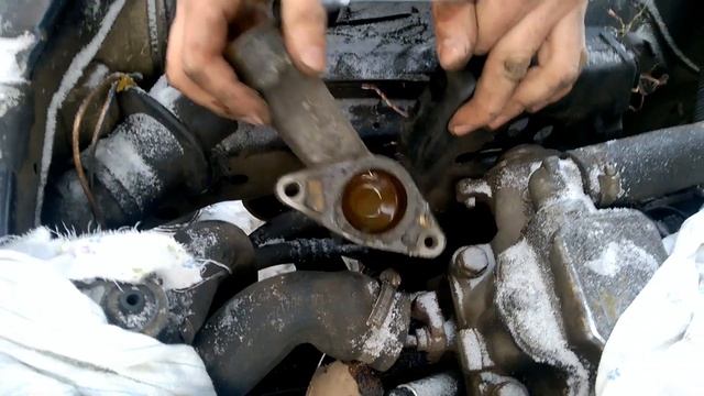 Замена термостата на Опель Астра 1,6 смотреть онлайн