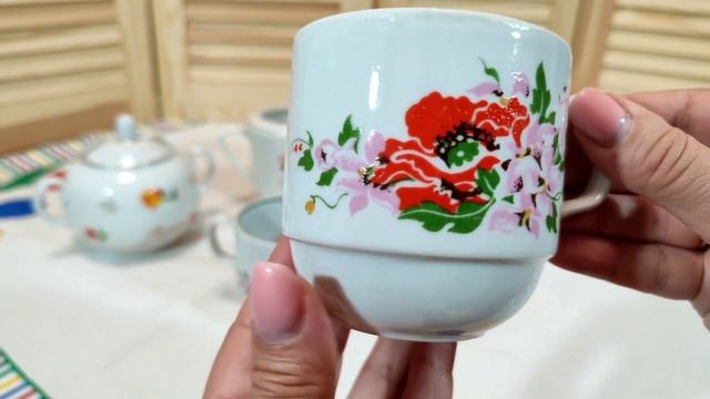 Чайник, чашечки и другие предметы. Посудный микс. Что мы находим на барахолке? смотреть онлайн