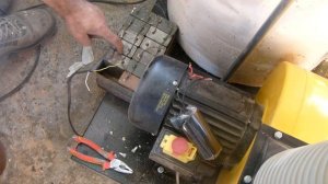 Стружкоотсос Корвет 64/Мотор мычит, а не телится)))