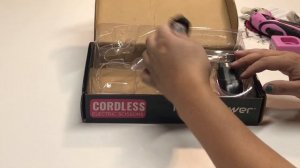 Unboxing my first Electric Scissors cordless