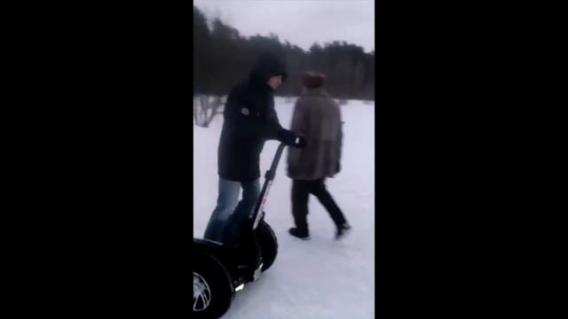 Зимние забавы. Дрифт на сигвее. Скорость. смотреть онлайн