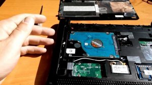 Acer Aspire ONE D270 разборка, чистка, апгрейд.