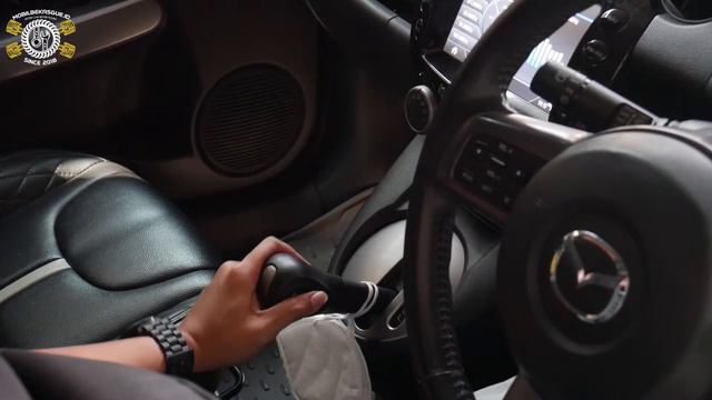 Inspeksi Mazda 2 RZ AT 2013 (Inspection By Mobilbekasgue.id)
