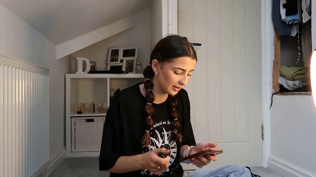 DAY IN A LIFE of an A-level student *productive* смотреть онлайн
