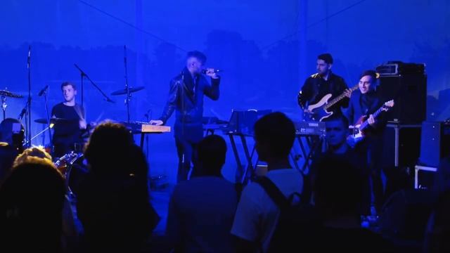 20 июля — Summer Festival в Sunday Ginza: выступление Tesla Boy смотреть онлайн