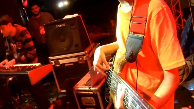 Vivian D'Souza - Paabandiyan ( Clinton Cerejo / Ananthaal Live ) смотреть онлайн