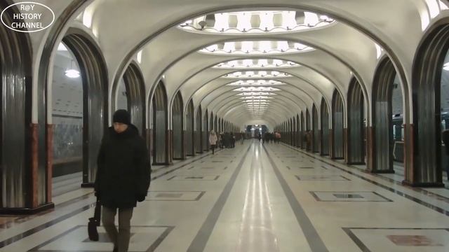 10 красивых станций Московского метрополитена смотреть онлайн