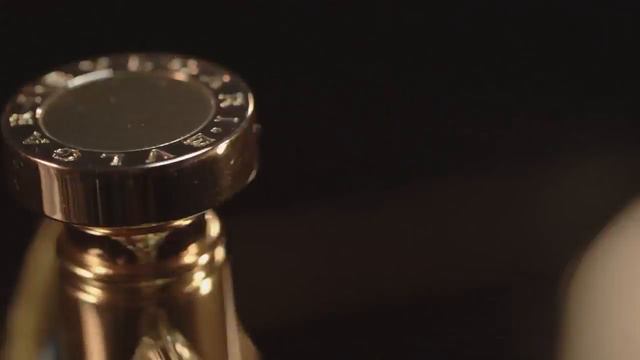 Womanlike.ru: Bulgari Splendida Iris d'Or (женская парфюмерия) смотреть онлайн