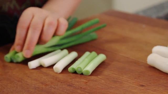 Spicy Rice Cake (Tteokbokki: 떡볶이)