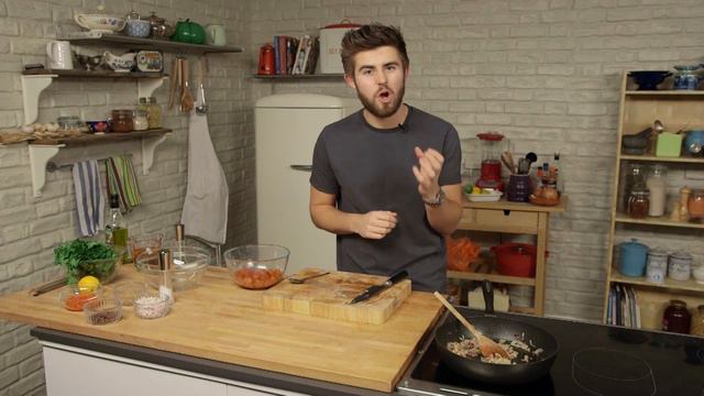 Roasted Red Pepper Soup With Anchovy Salsa | Winter Warmers 3 смотреть онлайн
