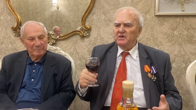 90-летие ответственного секретаря фонда "Антимафия" генерал - майора КГБ СССР Дунаевского Виктора смотреть онлайн