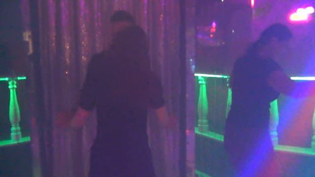 Бачата в "Ламбаде" DJ Tronky - Girls Like You смотреть онлайн