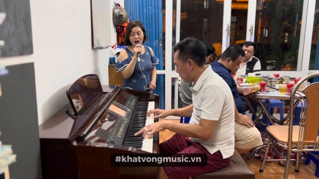 Yamaha CVP-409 PM bàn giao về Quy Nhơn | Khách hàng gửi feedback vừa đàn vừa hát trên đàn смотреть онлайн