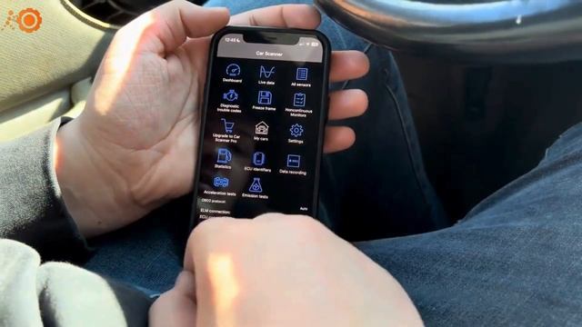Testing Vgate iCar Pro: A Cheap Bluetooth OBD2 Scanner for Beginner?? смотреть онлайн