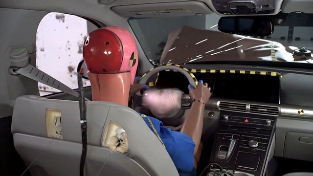 2019 Hyundai Nexo driver-side small overlap IIHS crash test смотреть онлайн