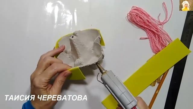 4 ИДЕИ поделок ИЗ НИТОК ПРЯЖИ и ДРУГОЙ МЕЛОЧИ своими руками подарки| DIY |.идеи для дома украшения смотреть онлайн