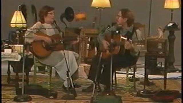 Norman and Nancy Blake "My Dear Old Southern Home" and "New Money" смотреть онлайн