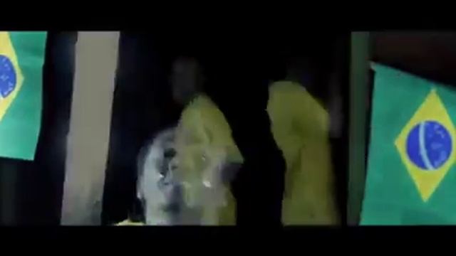 Um Grupo Haitiano Qu ' Está Cantando Por Os Jogadores Brasileiros.