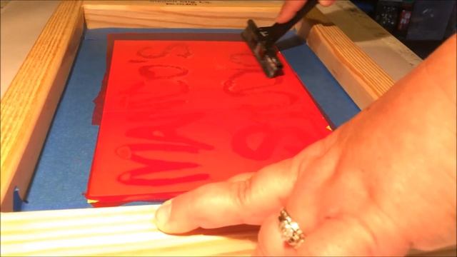 Vinyl Silkscreening with Mando's Studio смотреть онлайн