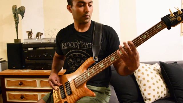 Slipknot-Three Nil Bass Cover (Spector NS5XL) American Aggressive Nü Metal смотреть онлайн