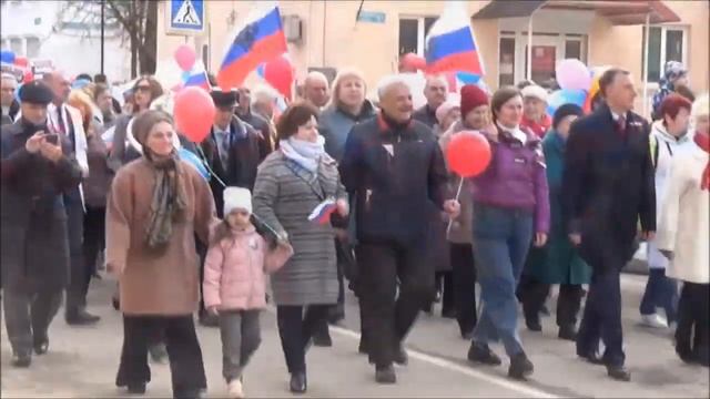Первомай в Старой Руссе(автор С.Корюков) смотреть онлайн