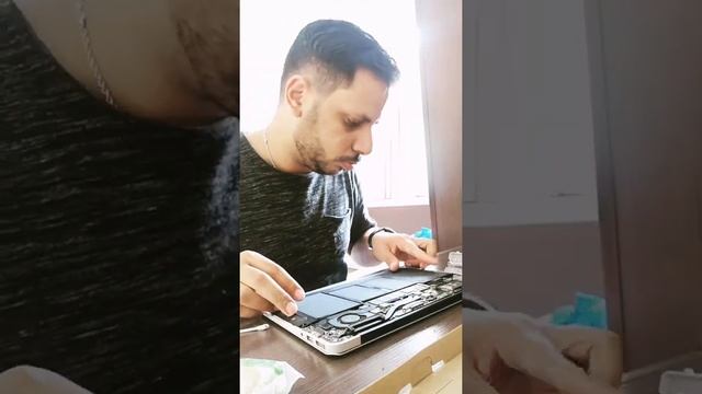 MacBook air A1465 EMC2558 mid 2012 battery replacement смотреть онлайн