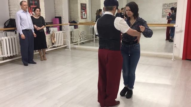 Об объятии и хиро с сакадами смотреть онлайн