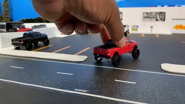 A 1/64 scale Friday in the Woodlands TX смотреть онлайн