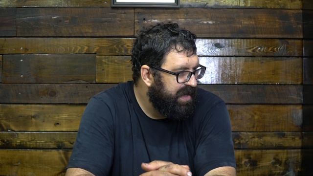 What is the appropriate color of my Mercedes Benz hardware? смотреть онлайн