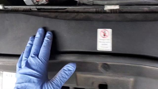 Cayenne / Touareg radiator fans always stay on high. смотреть онлайн