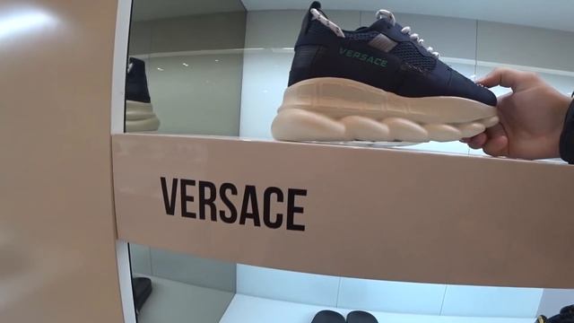 ПОДПИСЧИК ПЕРВЫЙ РАЗ ПОШЕЛ В ЦУМ И БЫЛ ШОКИРОВАН смотреть онлайн