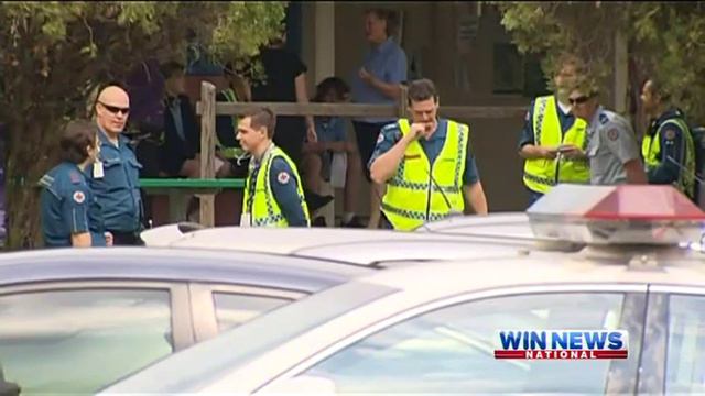 Ambulance Unions Threaten Strike Over Queensland Government Pay Offer смотреть онлайн
