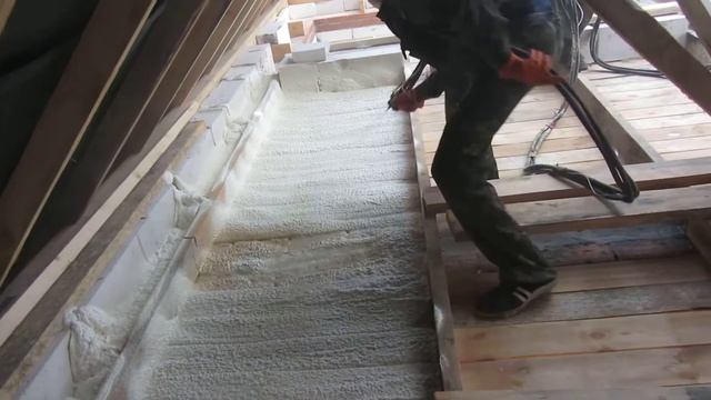 утепление крыши полеуританом от БЭСТ-ТС в тюмени