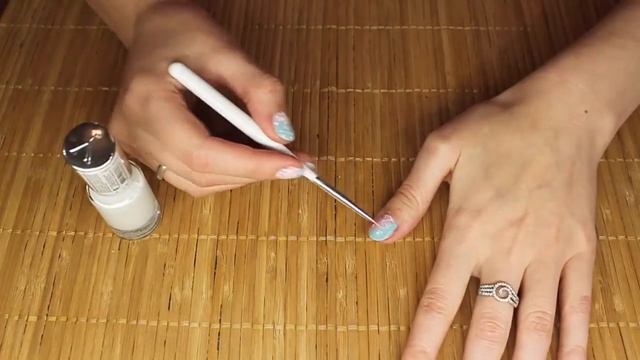 Красивый зимний маникюр ❅ Рисуем снежинки ❅ Beautiful nail art for winter смотреть онлайн
