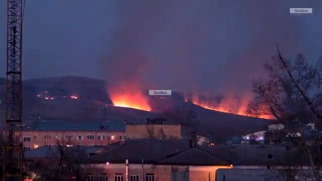 Хакасия и Красноярский край открестились от горящей горы смотреть онлайн