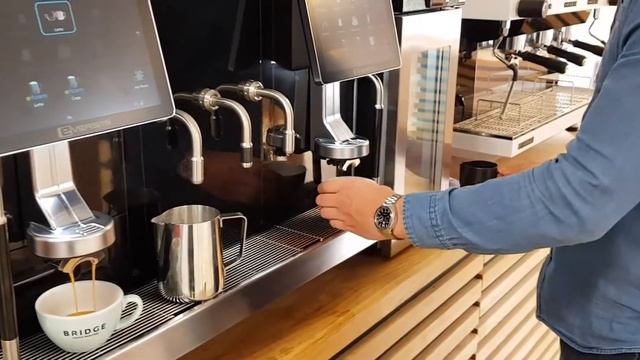 Brewing Coffee with the Eversys Enigma E4m | Bridge Coffee Roasters смотреть онлайн
